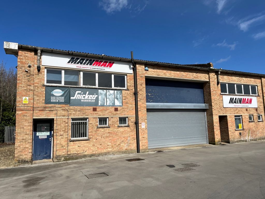 Industrial to let in Unit 2271M, Dunbeath Road, Elgin Industrial Estate