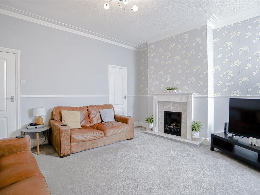 3 bed terraced house for sale in Heys Lane, Blackburn BB2 Zoopla