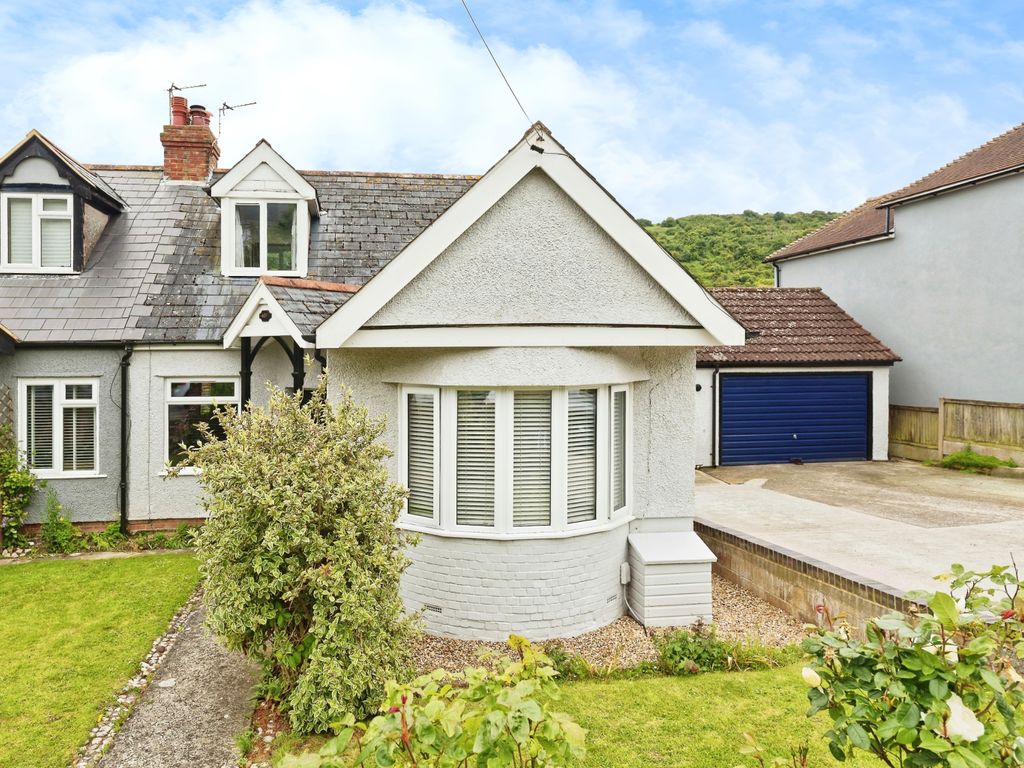 3 bed bungalow for sale in Folkestone Road, Dover, Kent CT17, £350,000