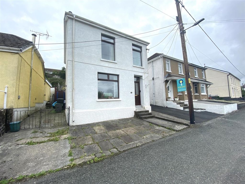 3 bed detached house for sale in Tyisha Road, Tumble, Llanelli SA14