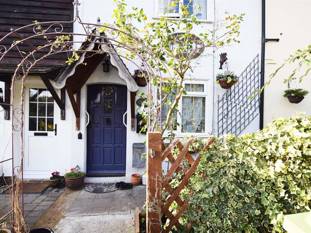 2 bed terraced house for sale in School Lane, Lower Halstow, Sittingbourne ME9 Zoopla