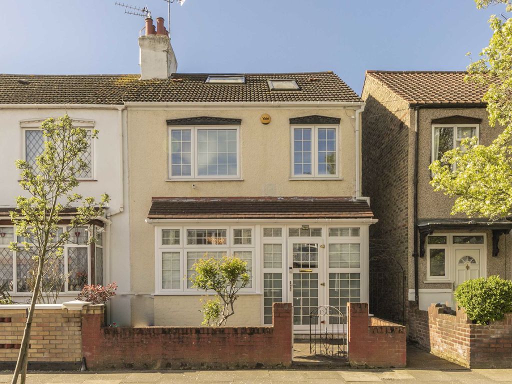 4 bed property for sale in Seely Road, London SW17 Zoopla