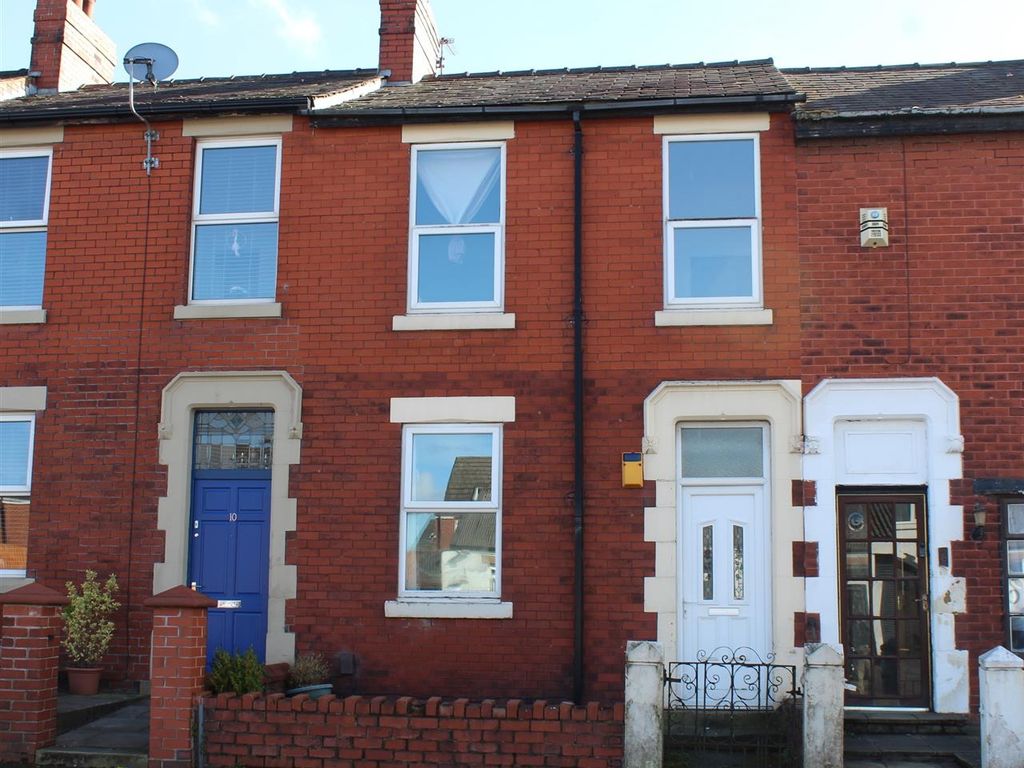 3 bed terraced house for sale in School Lane, Bamber Bridge, Preston PR5, £122,500 Zoopla