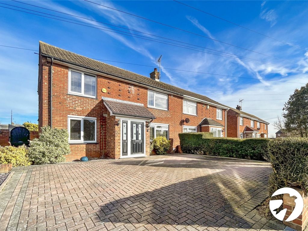 3 bed semidetached house for sale in Chappell Way, Sittingbourne, Kent