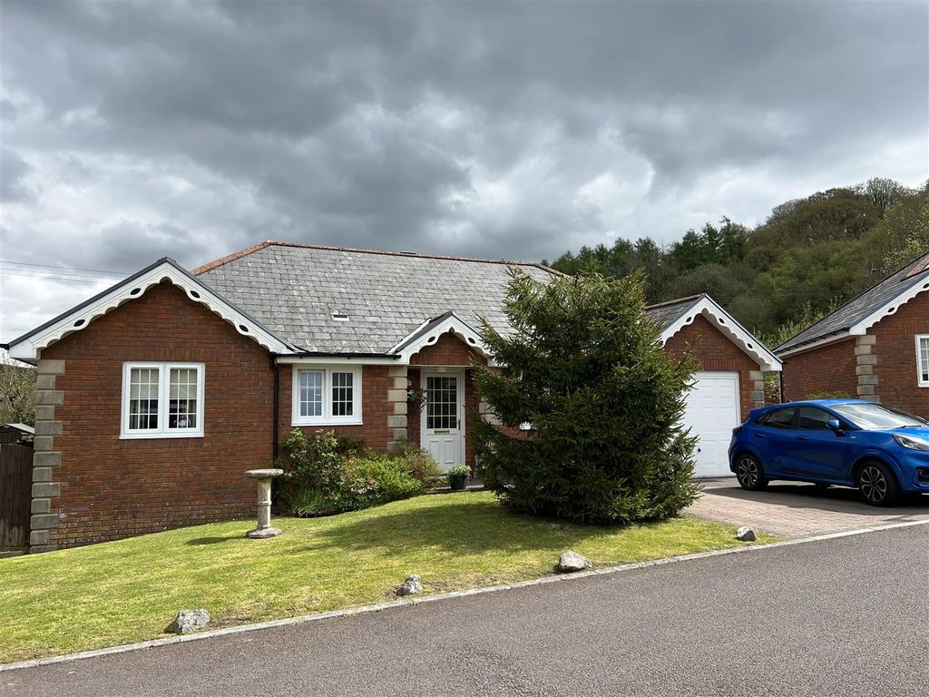 3 bed detached bungalow for sale in Parc Bryn Rhos, Glanamman