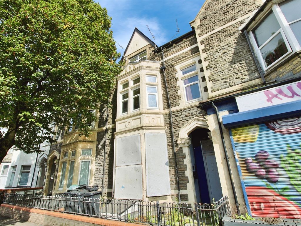 8 bed terraced house for sale in Clare Street, Cardiff CF11, £260,000