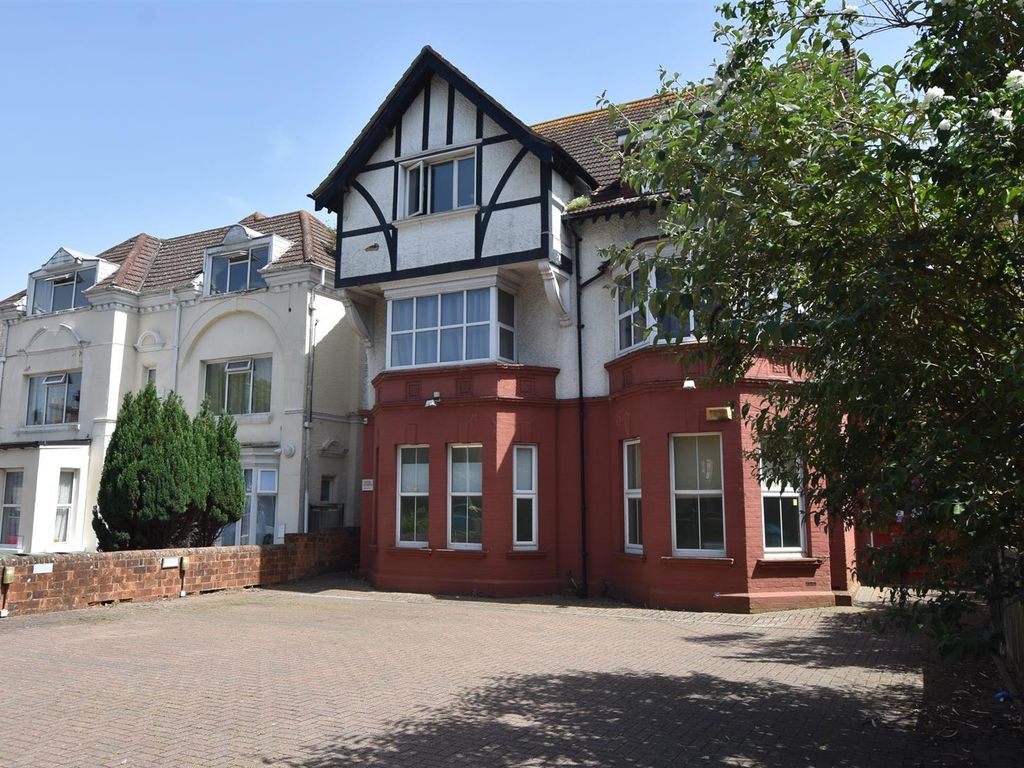 3 bed flat for sale in The Green, St. LeonardsOnSea TN38 Zoopla