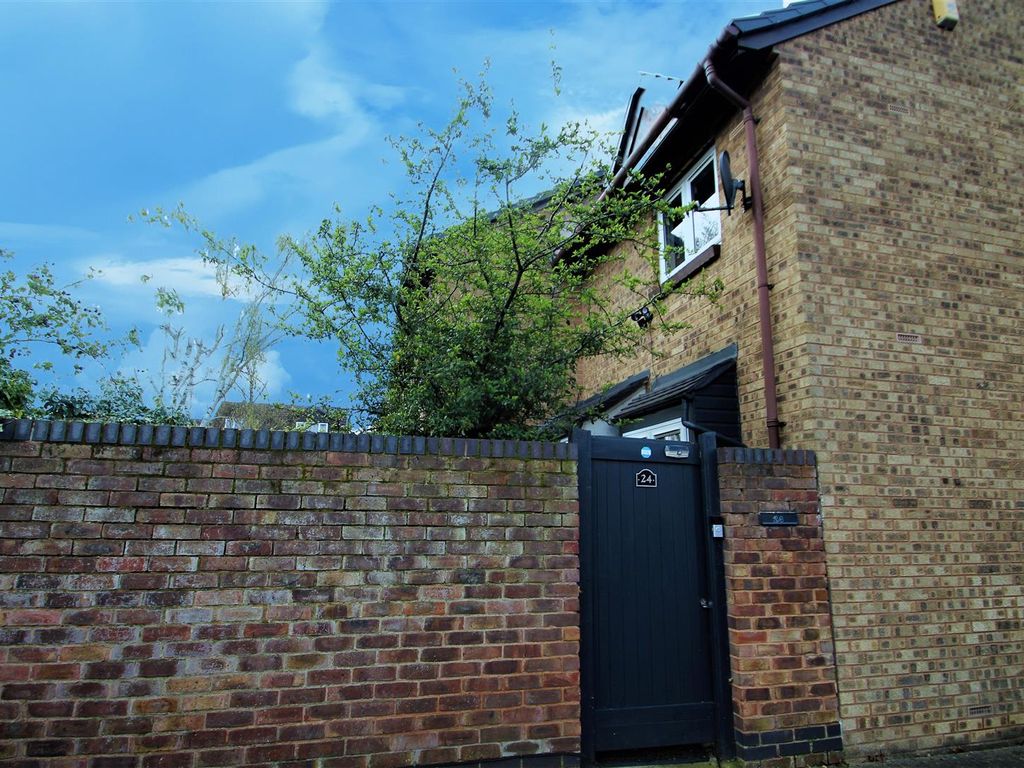 1 bed property for sale in Berrydale Road, Hayes UB4 Zoopla