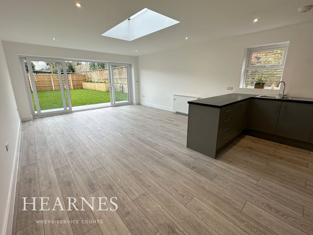 4 bed detached house for sale in Croft Road, Poole BH12 Zoopla