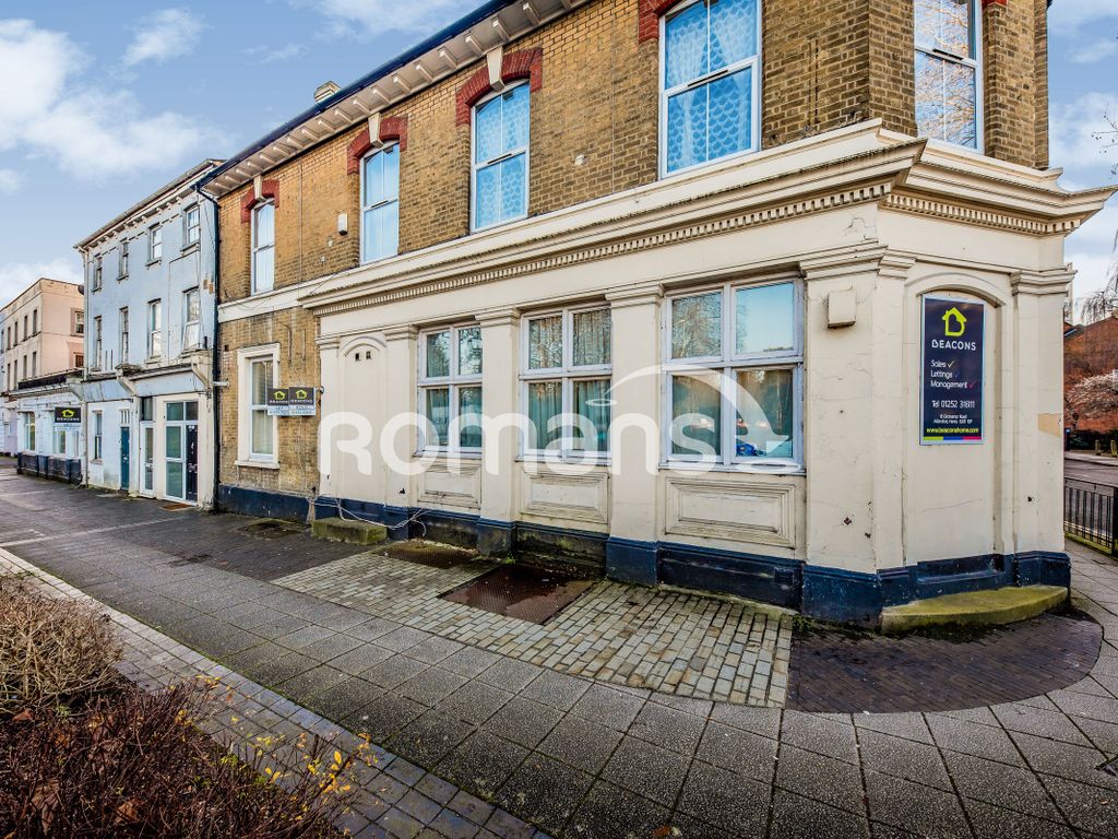 2 bed flat to rent in High Street, Aldershot GU11 Zoopla