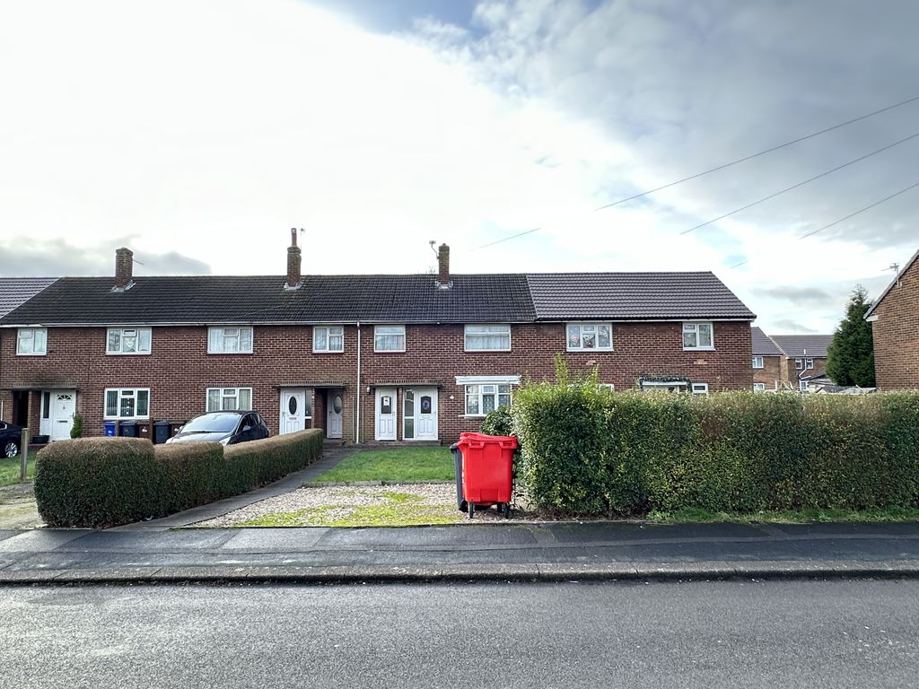 3 bed property for sale in 17 Kingsley Road, BurtonOnTrent, Staffordshire DE14, £70,000 Zoopla