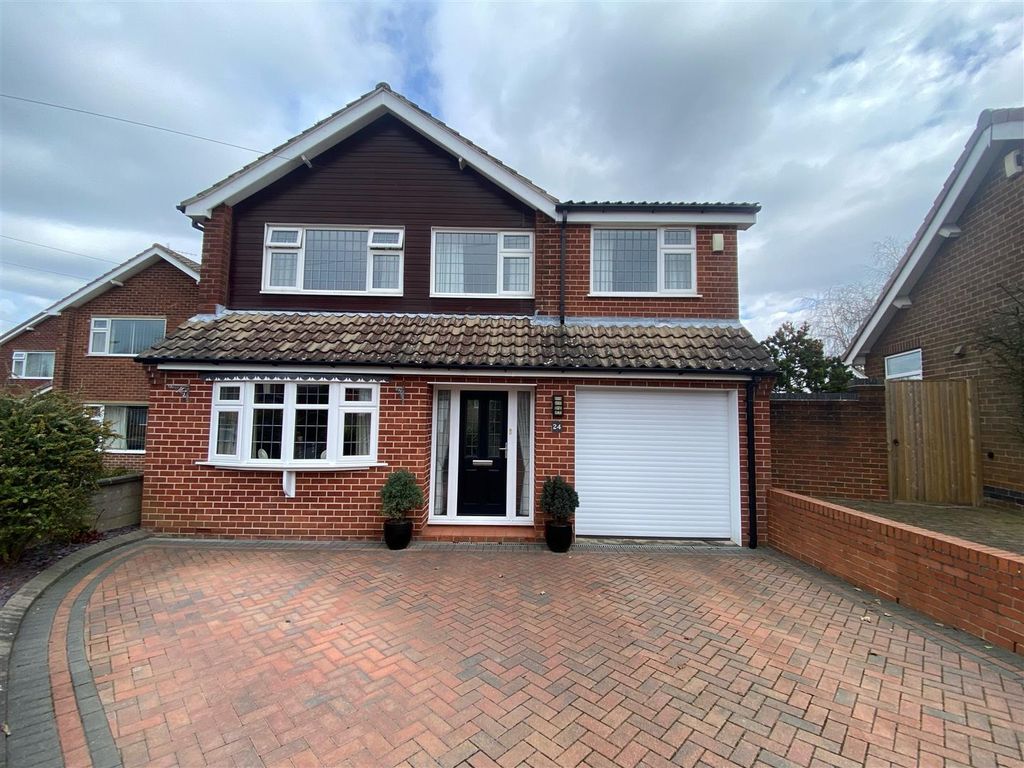 4 bed detached house for sale in Oakham Way, Ilkeston DE7 Zoopla