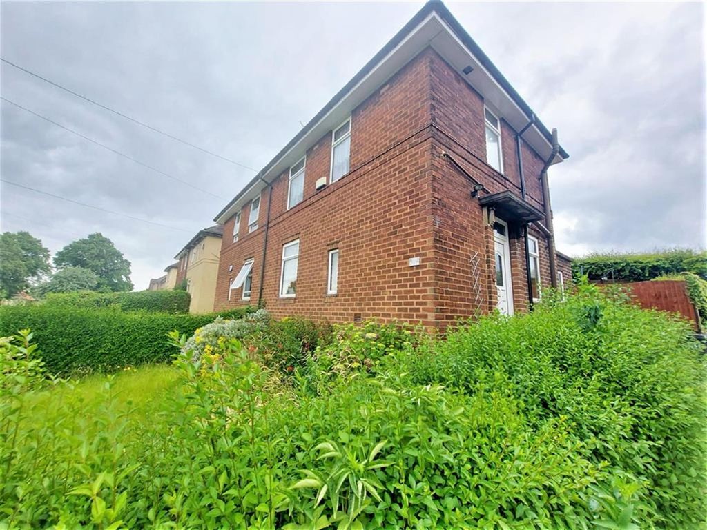2 bed semidetached house to rent in Deerlands Avenue, Sheffield S5, £