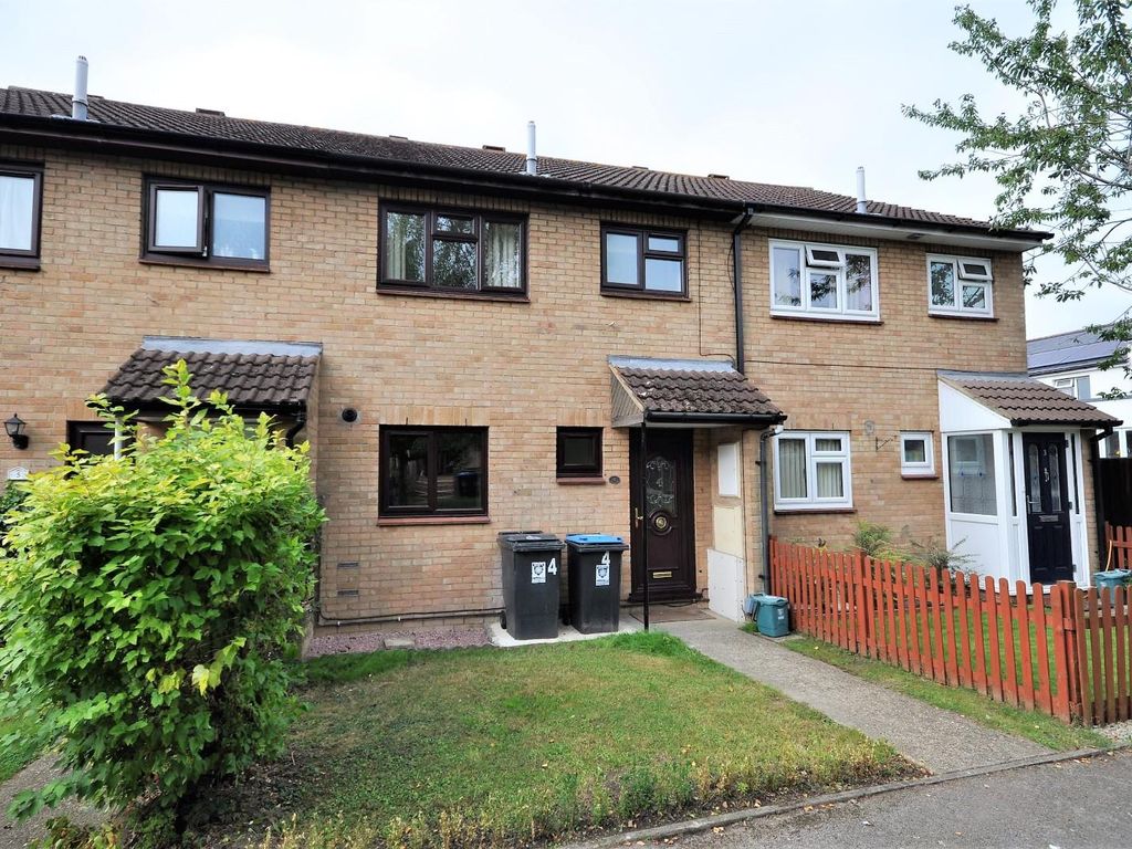 3 bed terraced house for sale in Dowling Court, Hemel Hempstead HP3, £