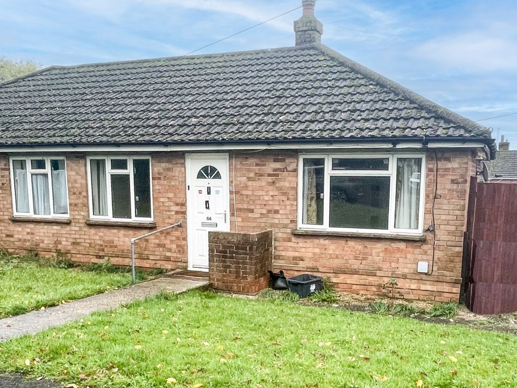 1 bed semidetached bungalow for sale in Anstey Lane, Alton, Hampshire