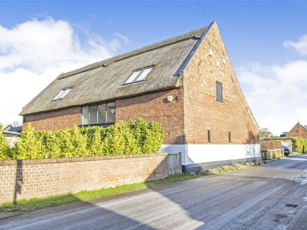 4 bed barn conversion for sale in Staithe Road, Martham, Great Yarmouth
