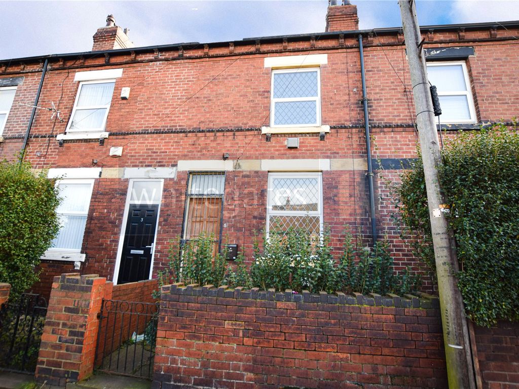 2 bed terraced house to rent in Belle Isle Road, Belle Isle, Leeds