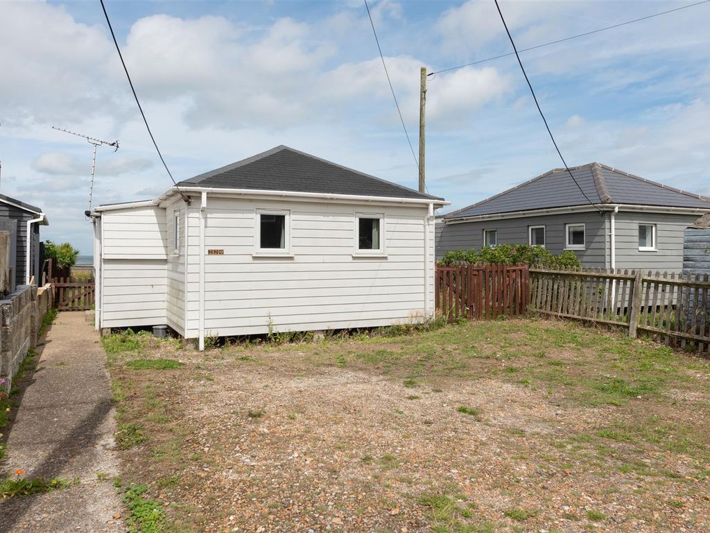 2 bed detached bungalow for sale in Faversham Road, Seasalter