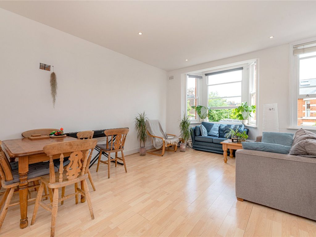 2 bed flat to rent in Bracewell Road, London W10, £2,383 pcm Zoopla