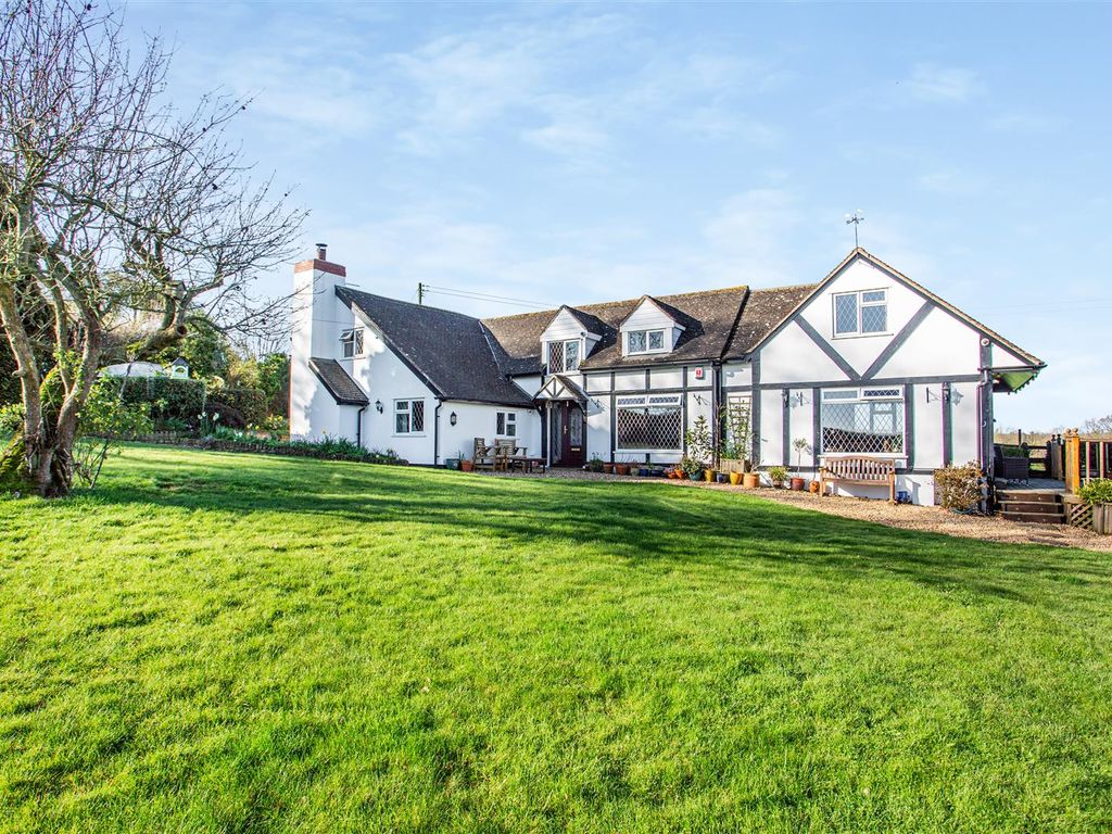 4 bed detached house for sale in Newent Road, Staunton, Gloucester GL19