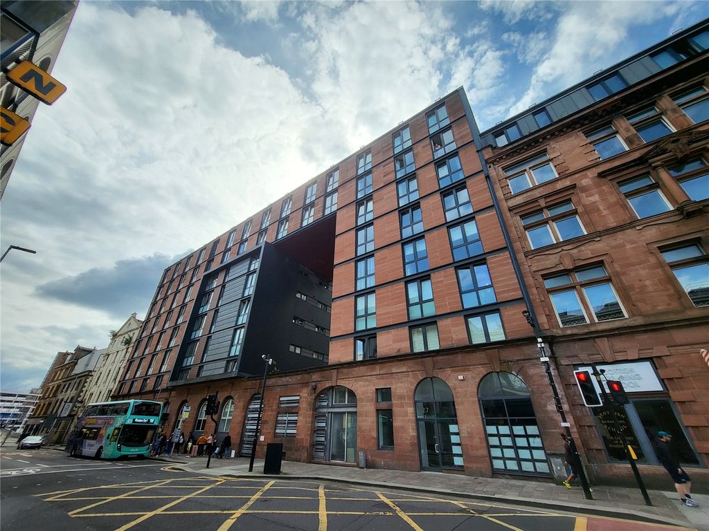 2/6 Oswald Street, Glasgow G1  