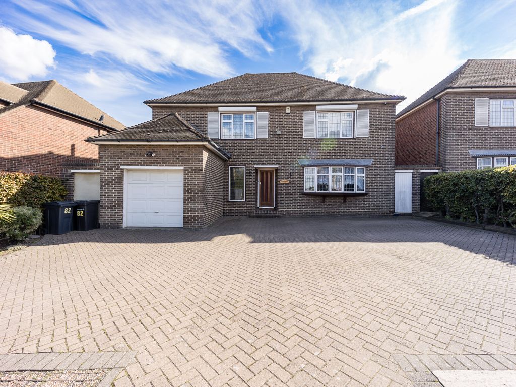 4 bed detached house for sale in Old Road East, Gravesend, Kent DA12