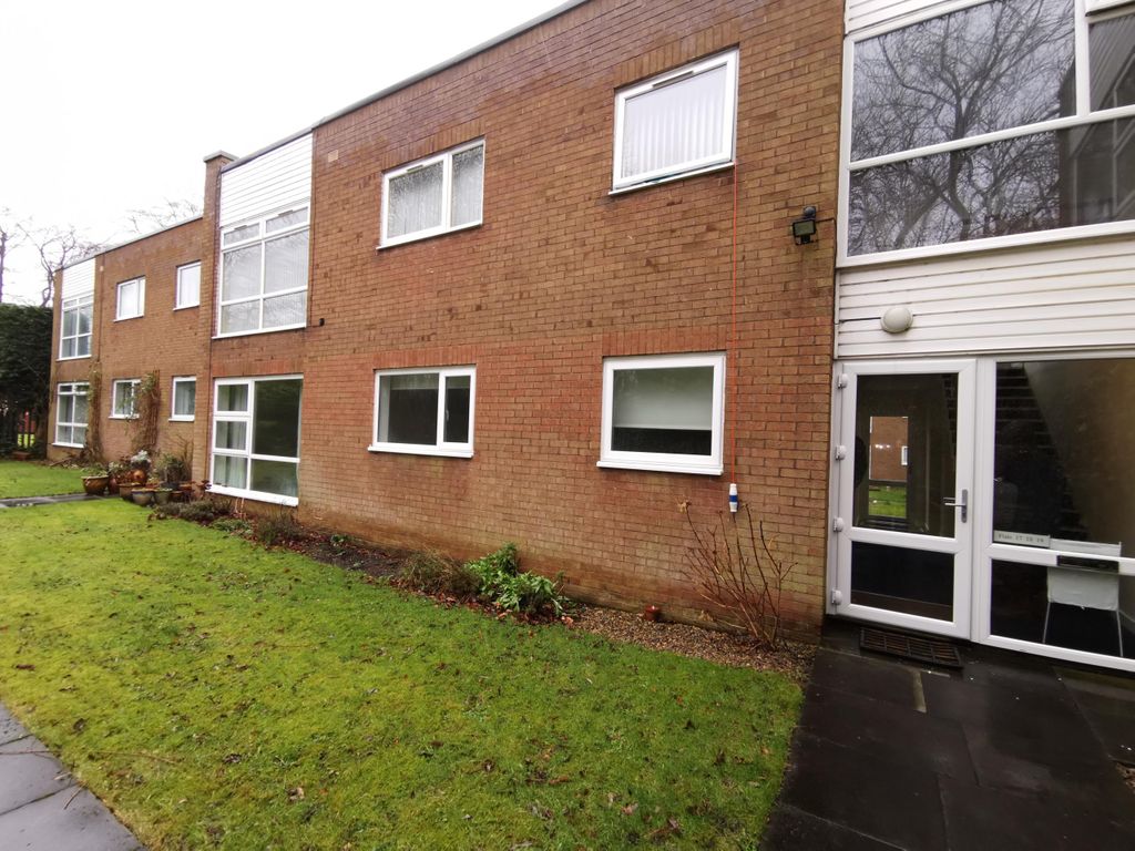 2 bed flat to rent in Eastwood Court, Benton, Newcastle Upon Tyne NE12