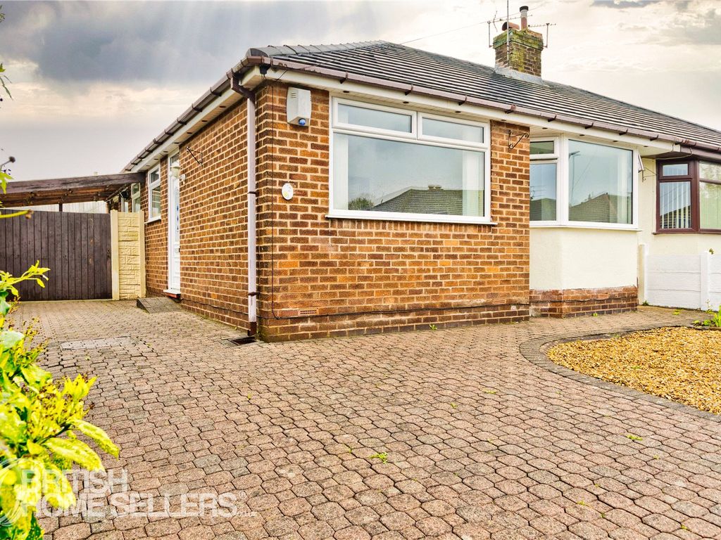 3 bed bungalow for sale in Coach House Drive, Shevington, Wigan