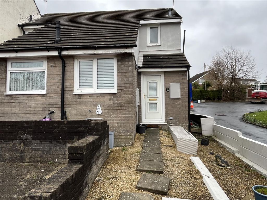 1 bed end terrace house for sale in Pant Yr Helyg, Fforestfach, Swansea