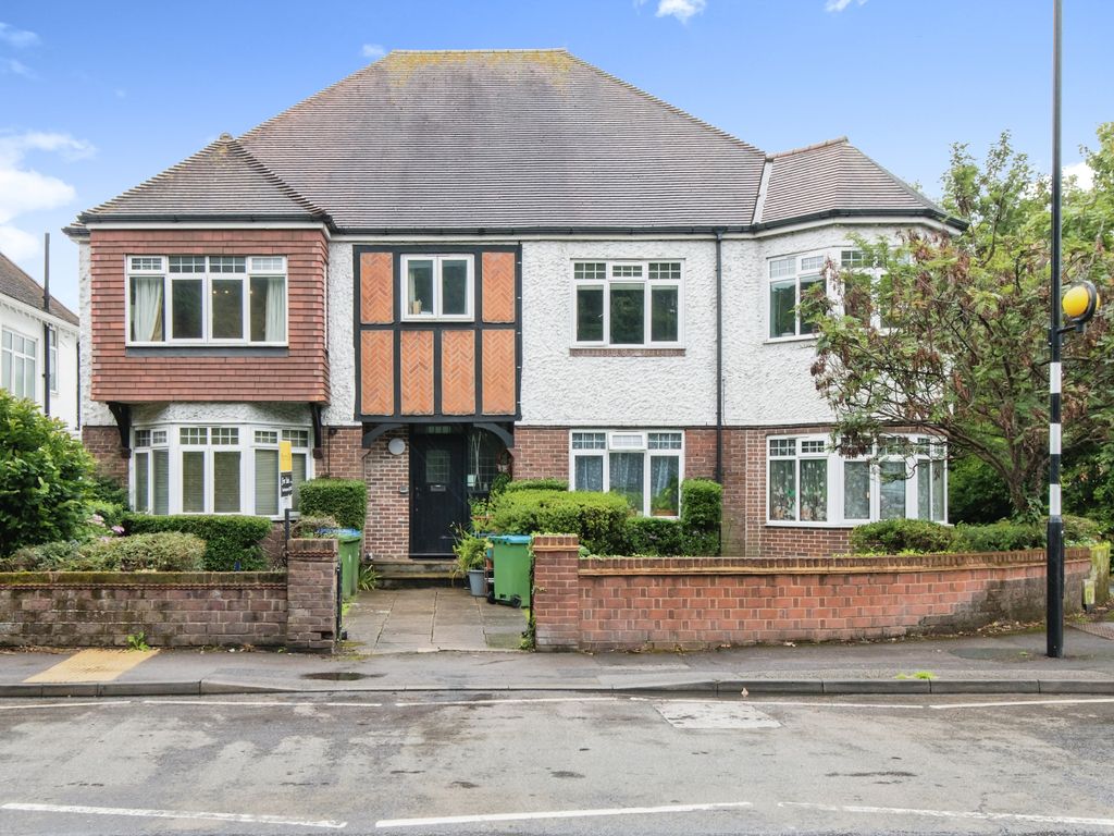 2 bed flat for sale in Hill Lane, Upper Shirley, Southampton, Hampshire