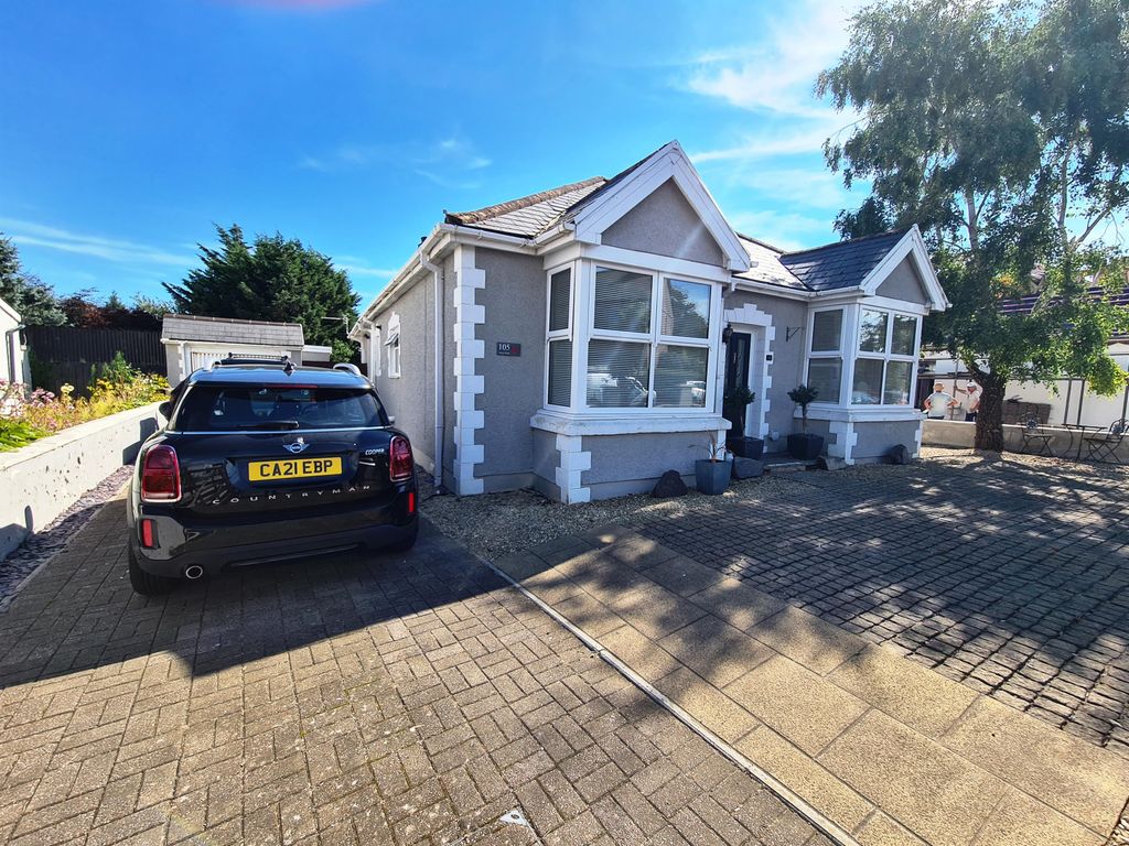 5 bed detached bungalow for sale in Grove Road, Bridgend CF31 Zoopla