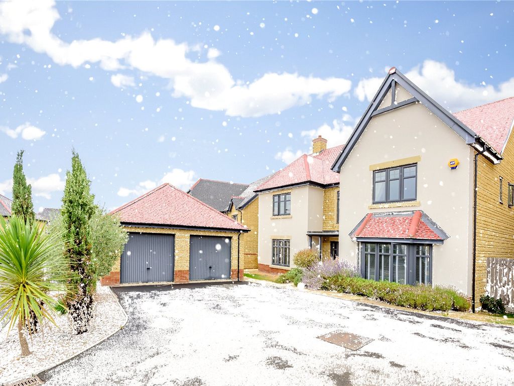 5 bed detached house for sale in Amethyst Road, Abbey Farm, Swindon