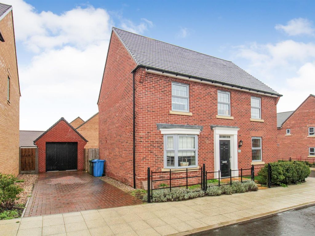 4 bed detached house for sale in Blairgowrie Road, Corby NN17 Zoopla