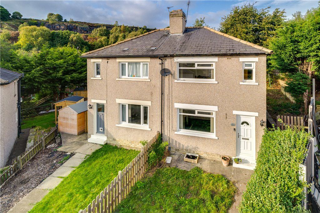 2 bed semidetached house for sale in Kingsley Crescent, Baildon, West