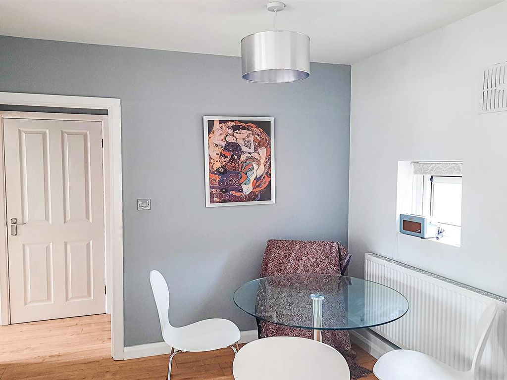 1 bed flat for sale in Ditton Fields, Cambridge CB5, £235,000 Zoopla