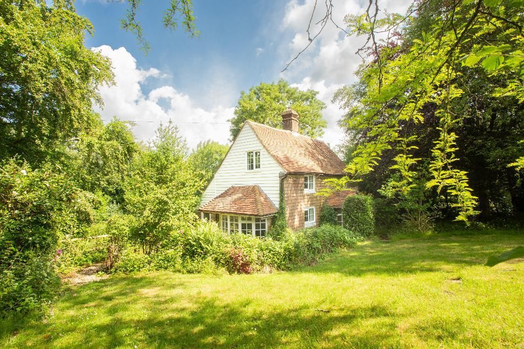 2 bed detached house for sale in Carricks Hill, Dallington, East Sussex