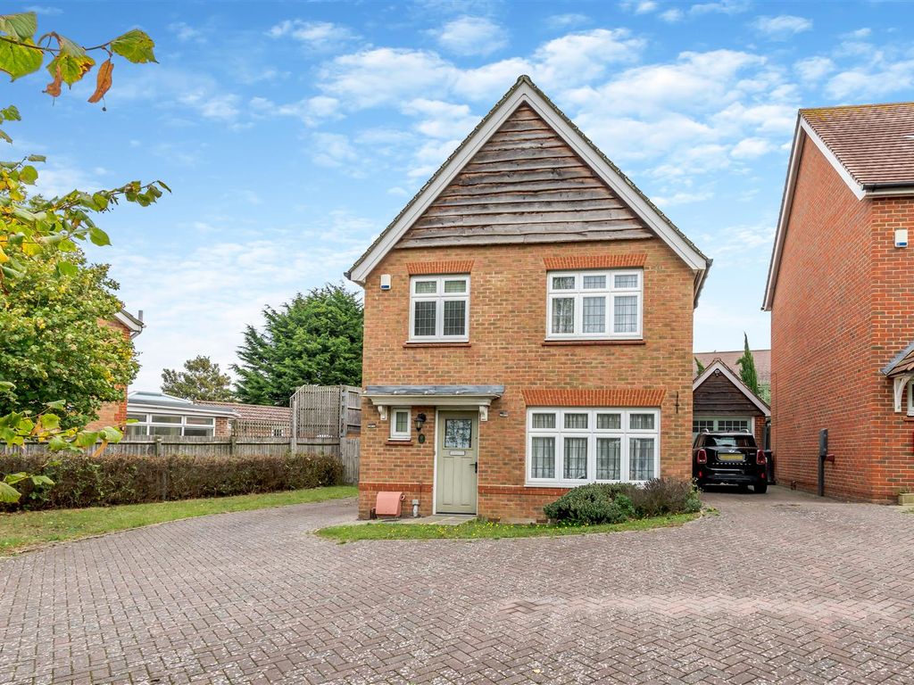 3 bed property for sale in New Hythe Lane, Larkfield, Aylesford ME20, £
