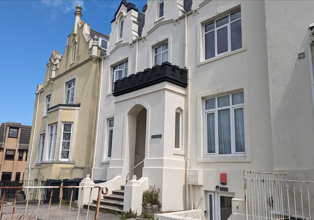 1 bed flat to rent in Mattlock Terrace, St Lukes Road, Torquay TQ2 Zoopla