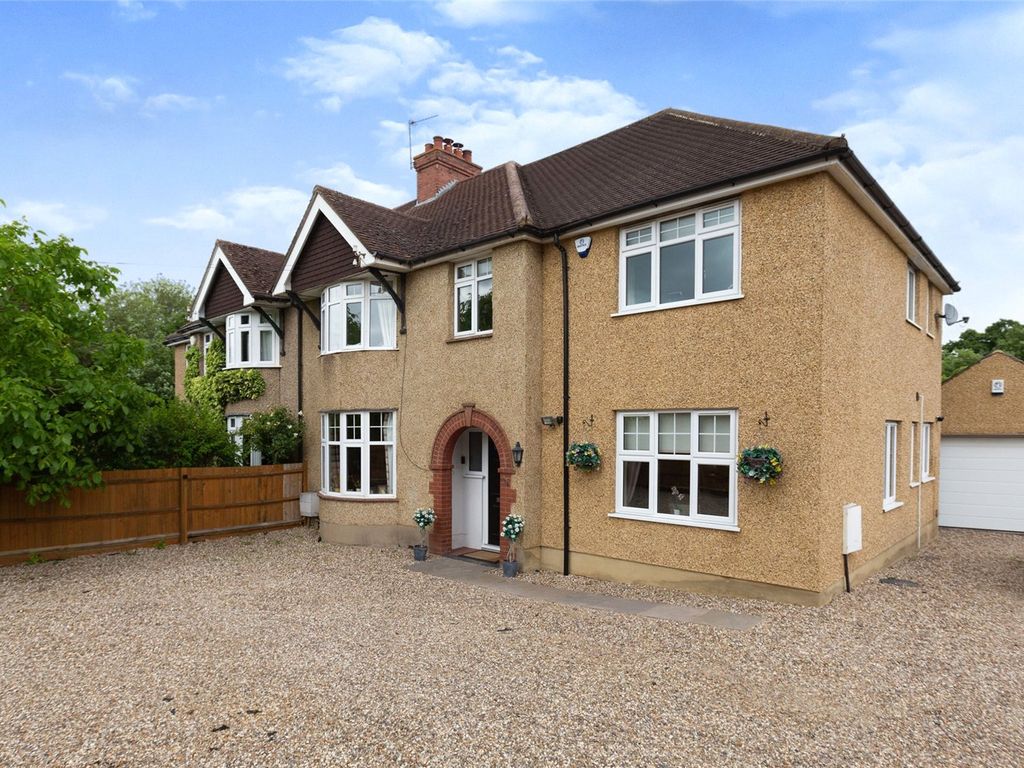 4 bed semidetached house for sale in Bridge End, Bromham, Bedford MK43