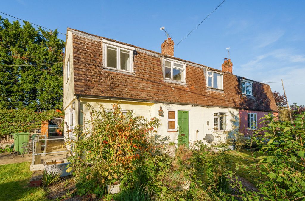 4 bed semidetached house for sale in Stambourne Road, Great Yeldham