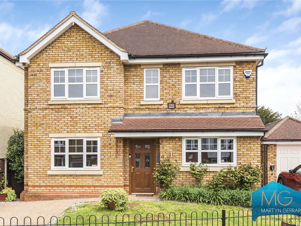 5 bed detached house for sale in Ridge Crest, Enfield EN2 Zoopla