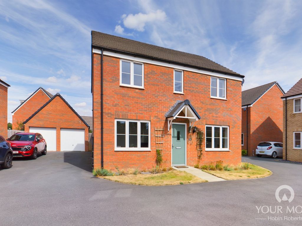 York Way, Harlestone Manor, Northampton, Northamptonshire NN5  