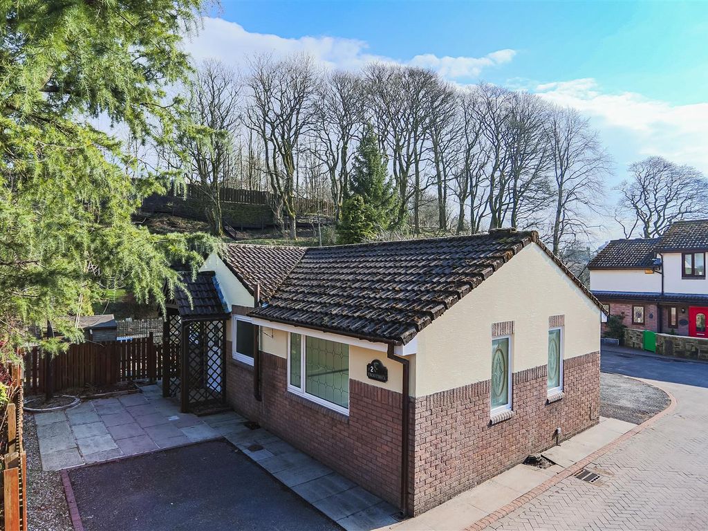 2 bed detached bungalow for sale in Hargreaves Court, Lumb, Rossendale
