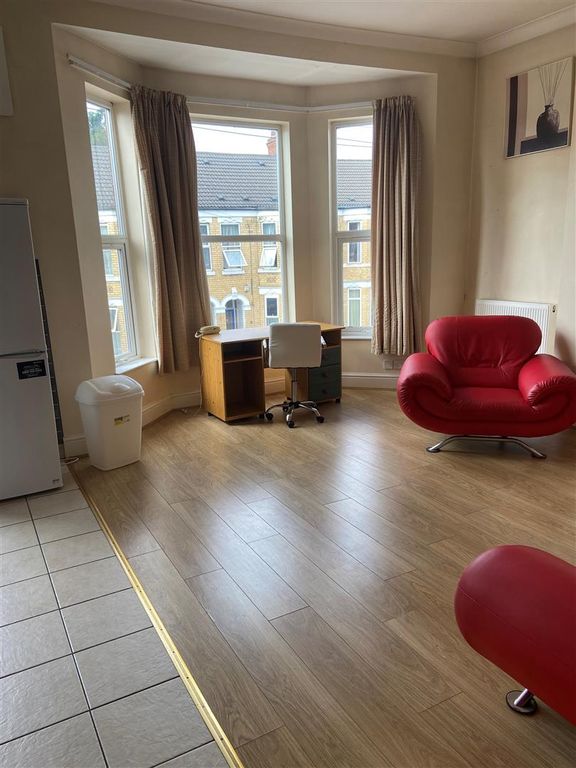 1 bed flat to rent in Ash Grove, Beverley Road, Hull HU5 Zoopla