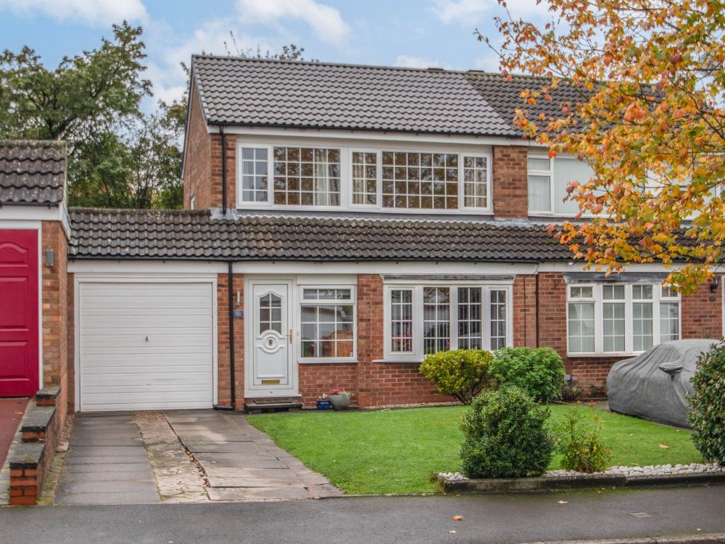 3 bed semidetached house for sale in Caynham Close, Winyates West