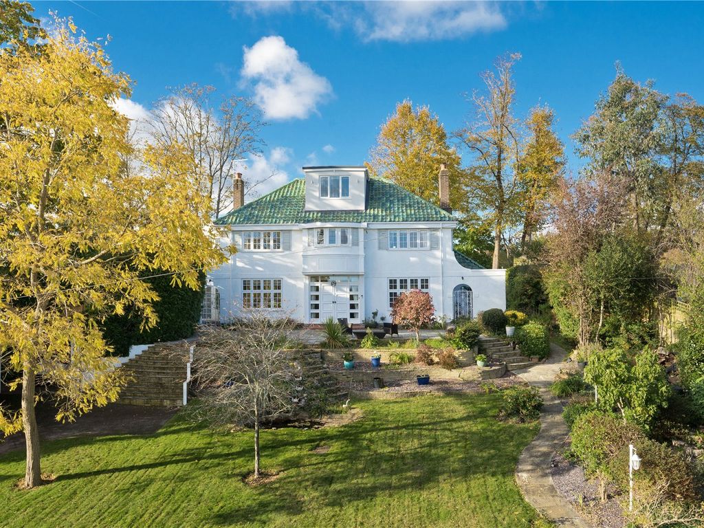 6 bed detached house for sale in Ruxley Crescent, Claygate, Esher