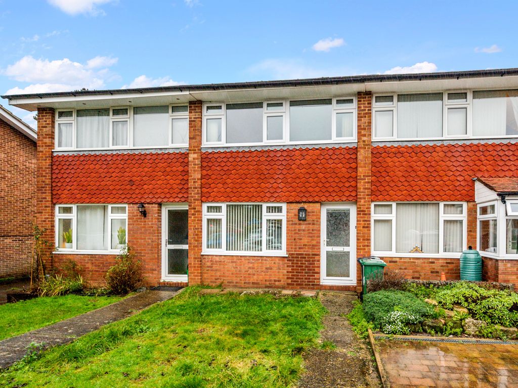 2 bed terraced house for sale in Wilmots Close, Reigate RH2 Zoopla