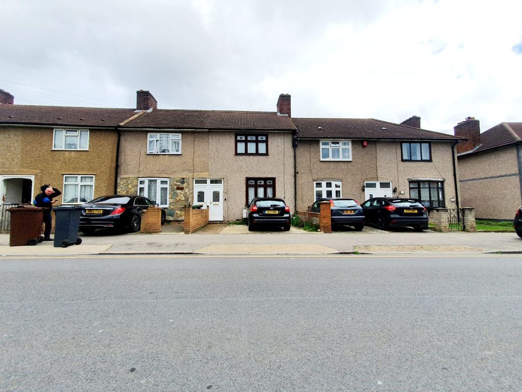 2 bed terraced house to rent in Grafton Road, Dagenham RM8 Zoopla