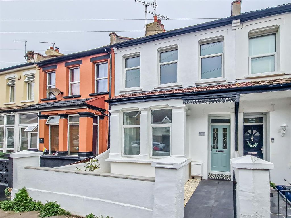 3 bed terraced house for sale in Northumberland Avenue, SouthendOnSea