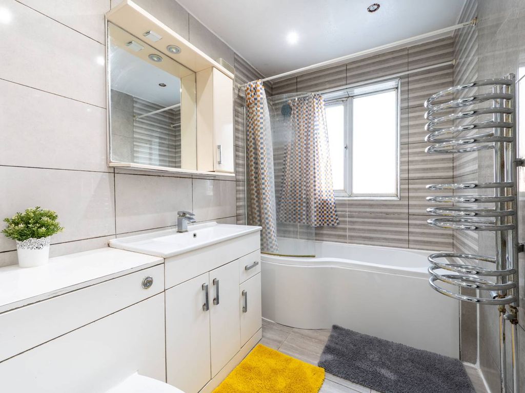 3 bed semidetached house for sale in Beaumont Avenue, Wembley HA0, £